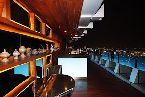 Octave Rooftop Lounge & Bar place picture