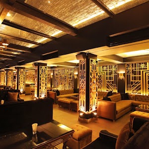 The Penthouse 8747 place picture