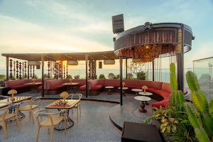 ZAMA Skybar place picture
