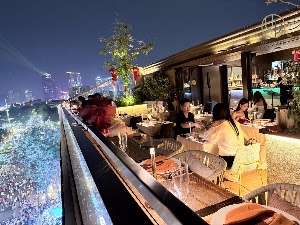 UP by KVL – Rooftop Bar Phnom Penh place picture