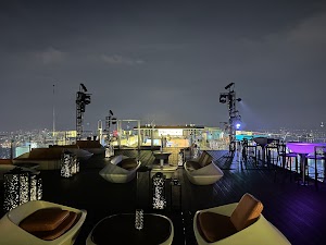 Top of Hanoi place picture