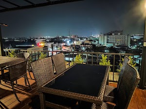 The Cottage Sky Bar place picture
