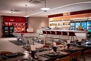 Ballad Riverside Event Space by RARIN place picture