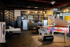 L'Atelier by Cyril Kongo place picture