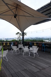 Moxy Sky Resto & Bar place picture